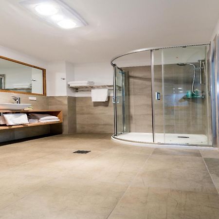 Ulverstone River Edge Holidayapartments Zimmer foto